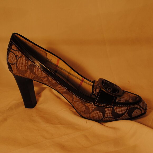 NIB COACH SZ 10B WOMENS 3 1/2IN HEEL PUMPS W/  FRONT BUCKLE - Picture 6 of 7